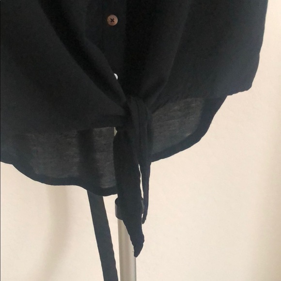 Button down blouse - Picture 4 of 4